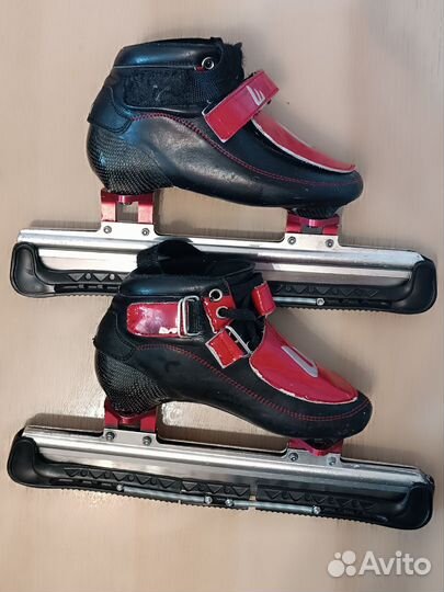 Коньки для шорт-трека