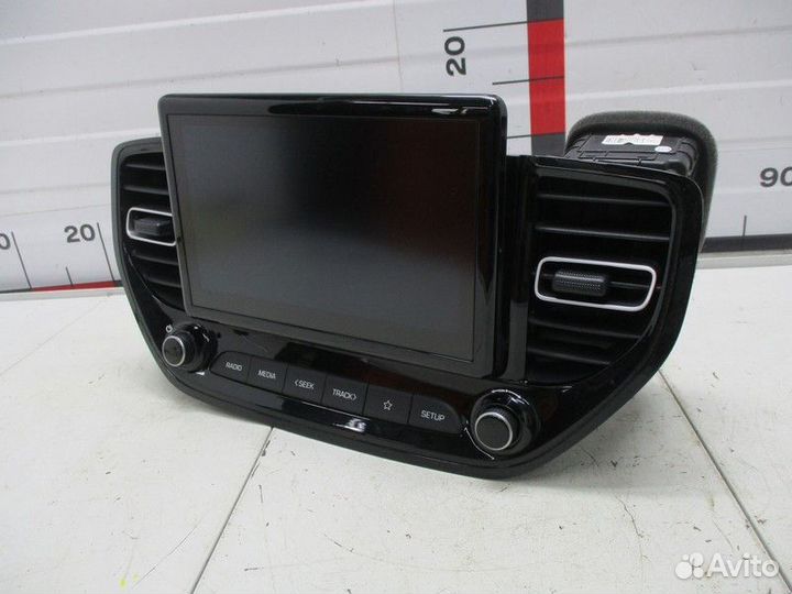 Магнитола Hyundai Solaris 2 HCR