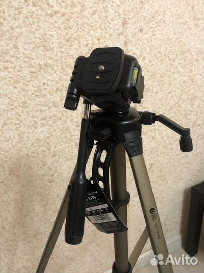 Штатив для фотоаппарата