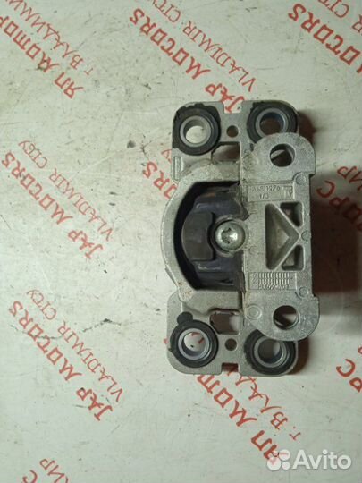 Подушка АКПП Volvo V70 универсал B5254T10 2010