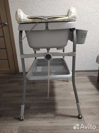 Пеленальный столик Chicco Cuddle &Bubble Comfort с