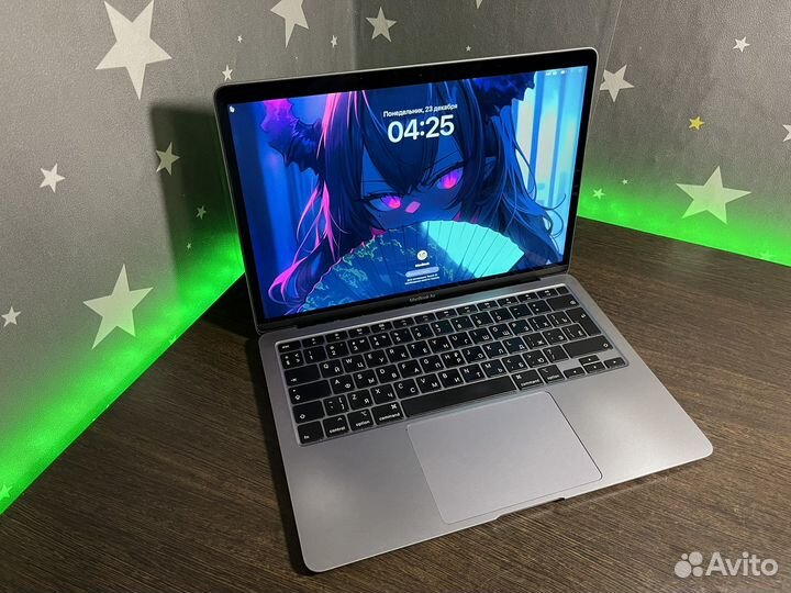 Macbook Air 2020 i3/8/256