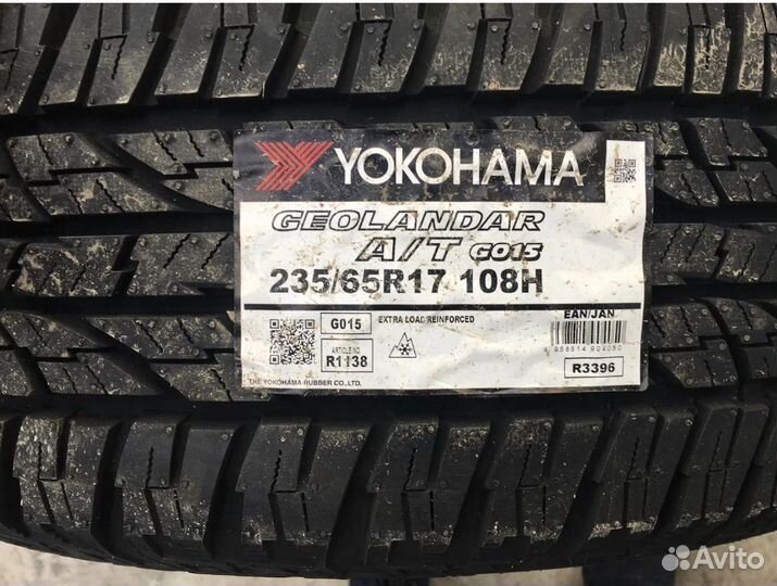 Yokohama Geolandar A/T G015 235/65 R17