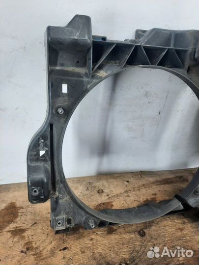 Диффузор (кожух) вентилятора Citroen C5 хэтчбэк 5