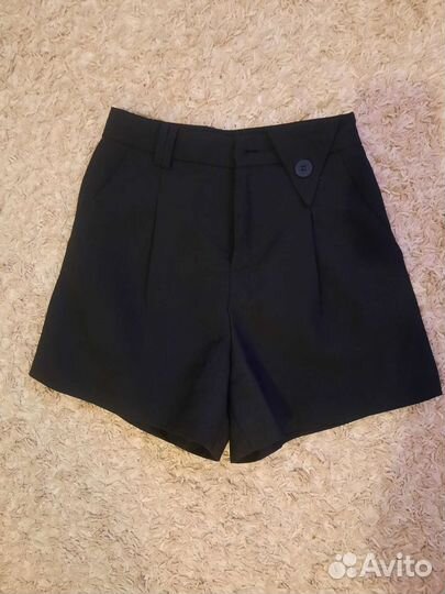 Шорты женские