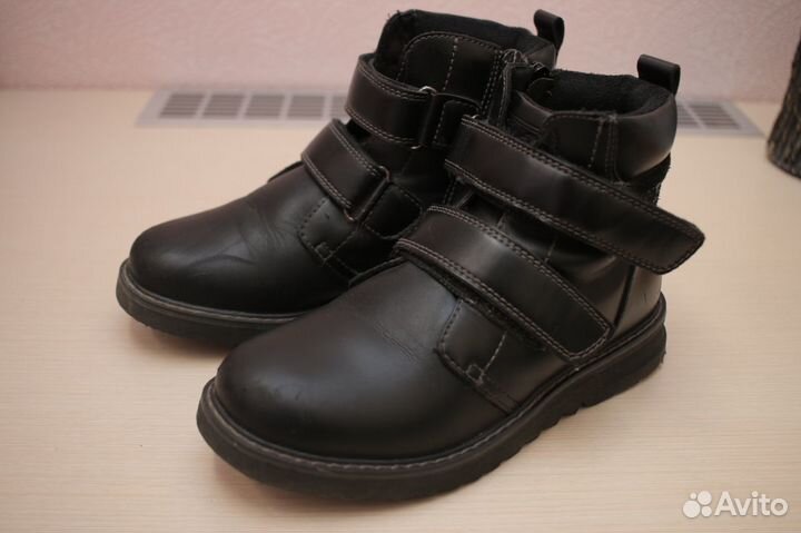 Демисезонные ботинки на мальчика р.32