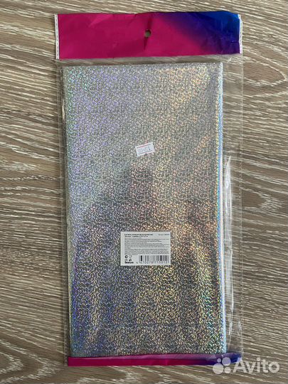 Скатерть одноразовая праздничная