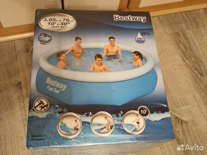 Надувной бассейн Bestway 305x76 новый