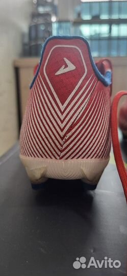 Бутсы футбольные Demix