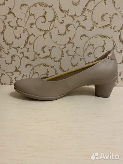 Туфли новые Ecco sculptured р.40