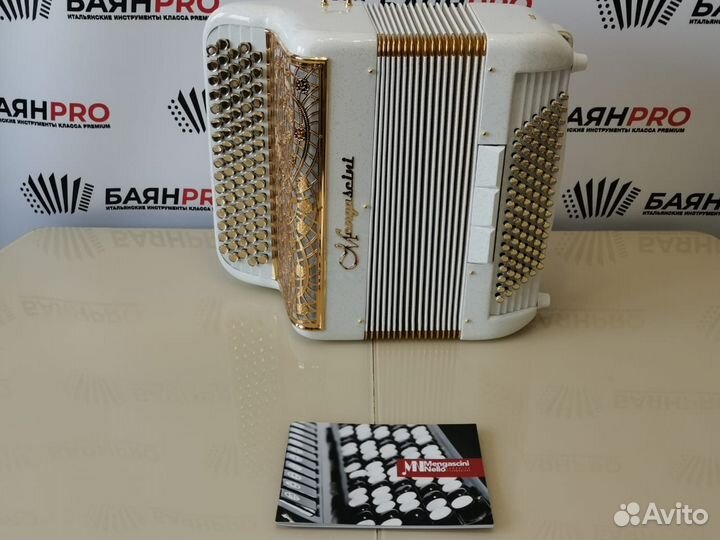 Итальянский баян Mengascini F5