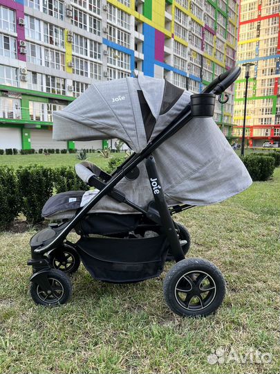 Прогулочная коляска joie mytrax