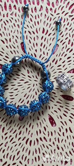 Вязаные изделия-украшения