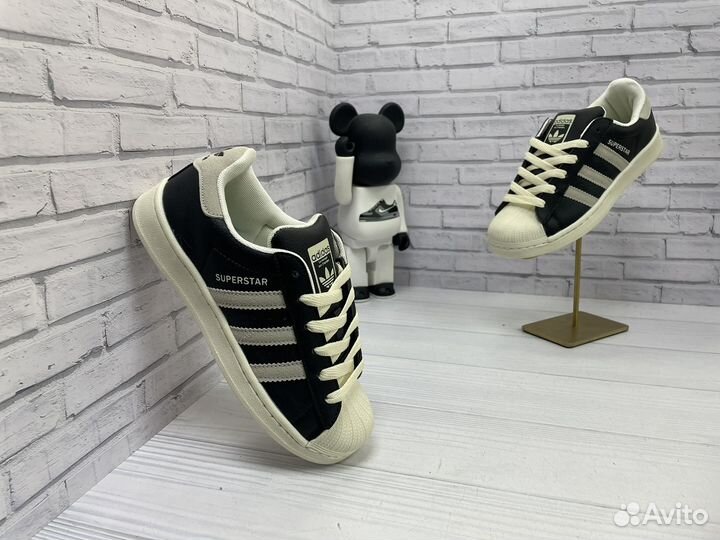 Кроссовки adidas superstar