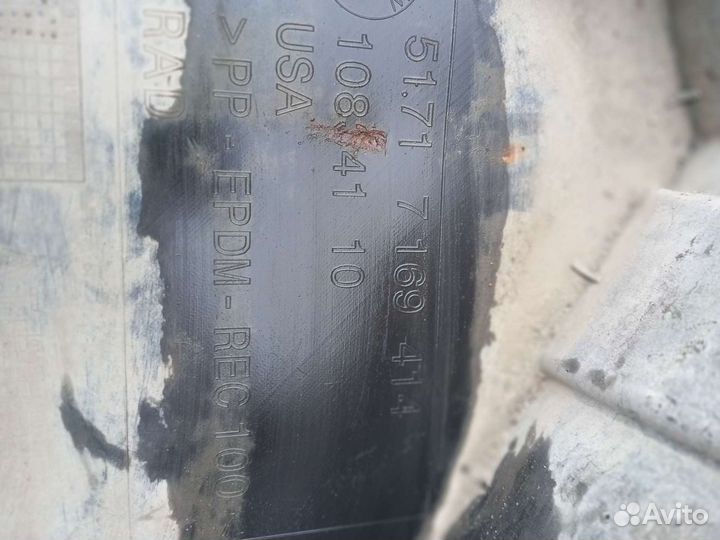 Подкрылок передний BMW X5 E70