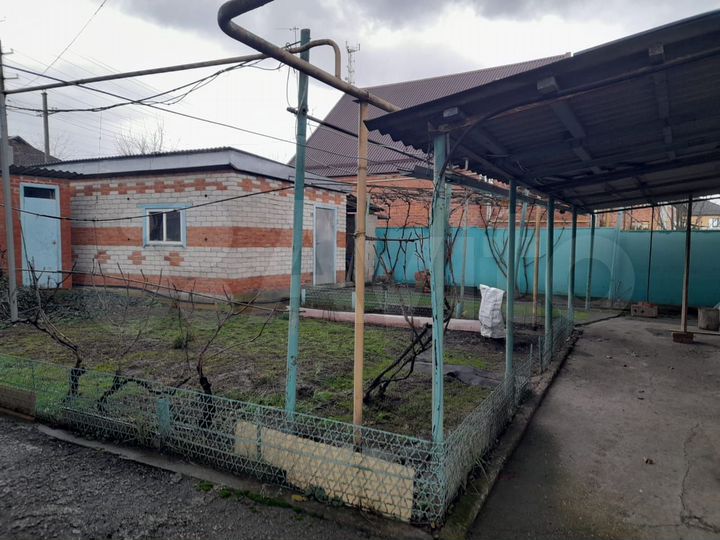 Дом 58 м² на участке 7 сот.