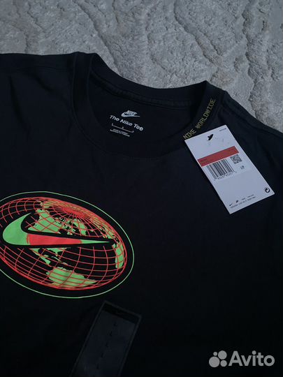 Футболка Nike Sportswear Worldwide Globe