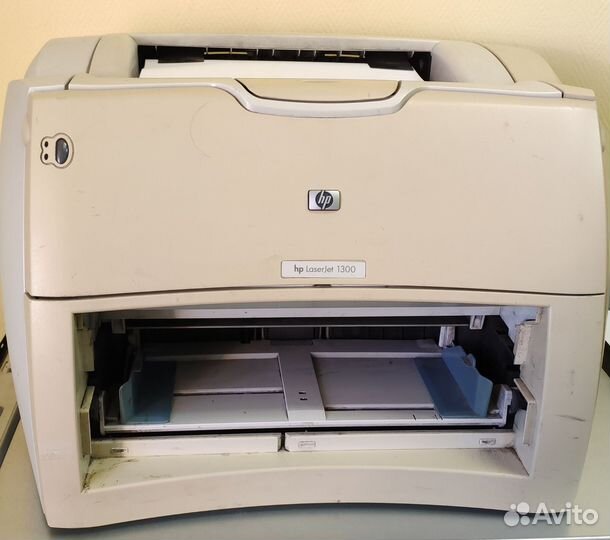 Принтер HP-1300 2шт