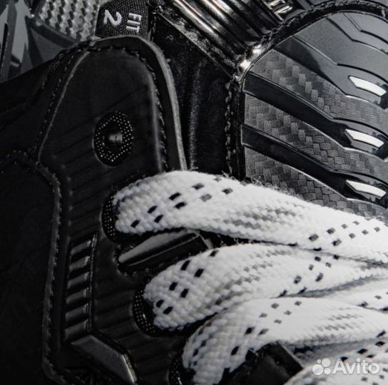 Хоккейные коньки bauer supreme mach int