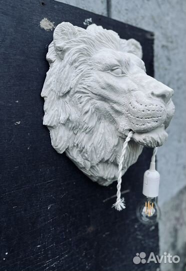 Светильник подвесной Лев