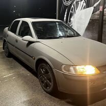 Opel Vectra 1.8 MT, 1997, 300 000 км