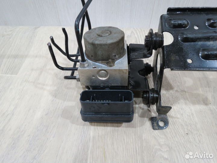 Блок ABS Volkswagen Polo