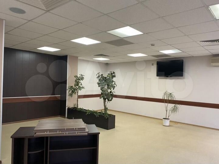 Аренда пл. 180 м2 под кафе, бар, ресторан