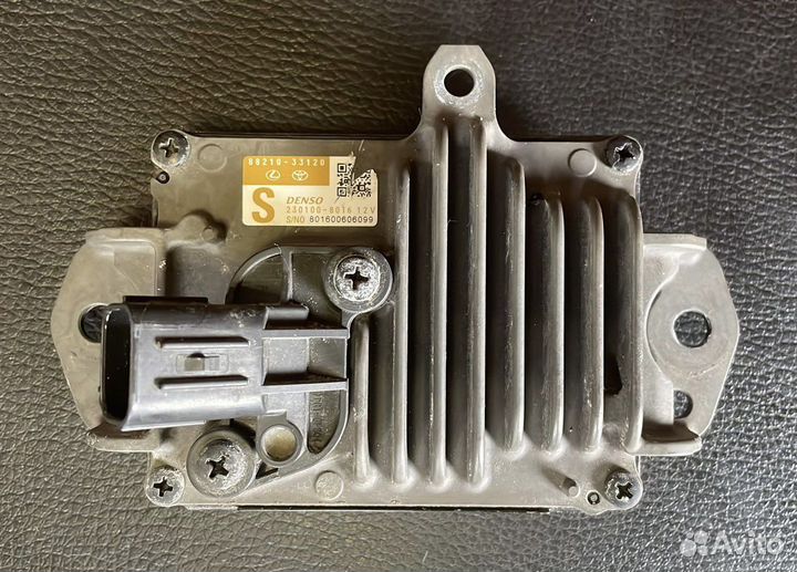 Датчик дистанции Тойота Рав 4 ха50