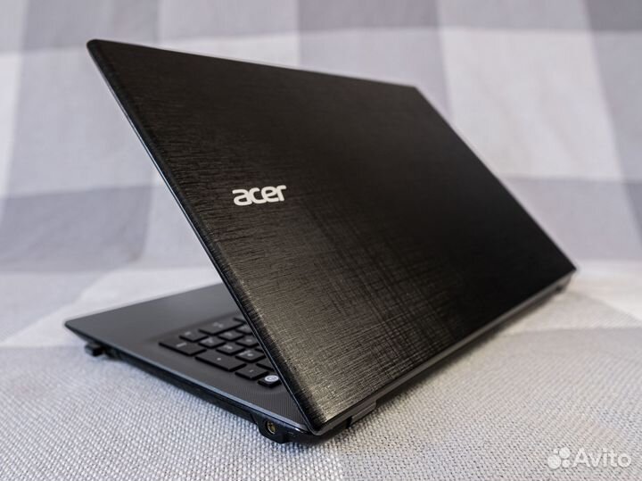 Продам ноутбук Acer Aspire 17 дюймов