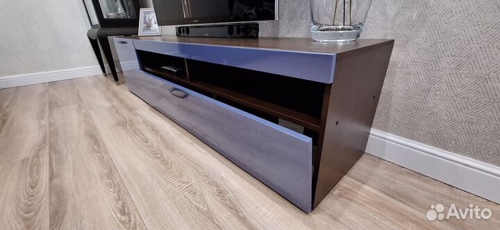 Тумба под телевизор бу