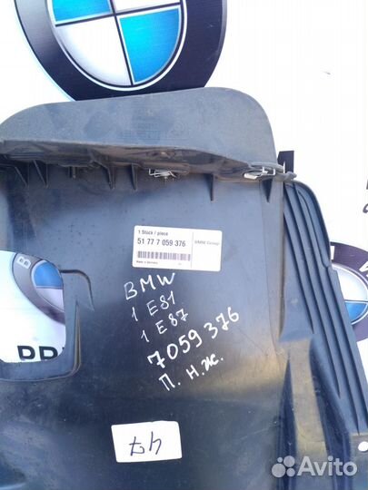 BMW 1 E81 подкрылок