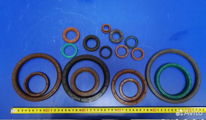 Сальник 190*220*30 задней ступицы моста LeoTrade