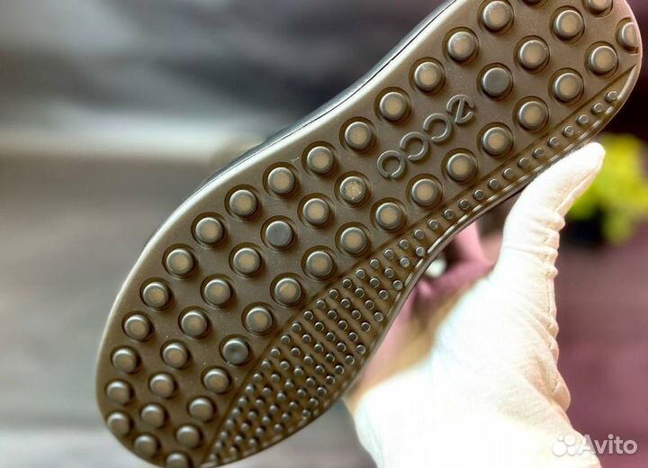 Кроссовки Ecco качественные