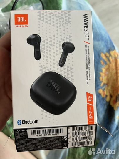 Беспроводные наушники JBL wave 300