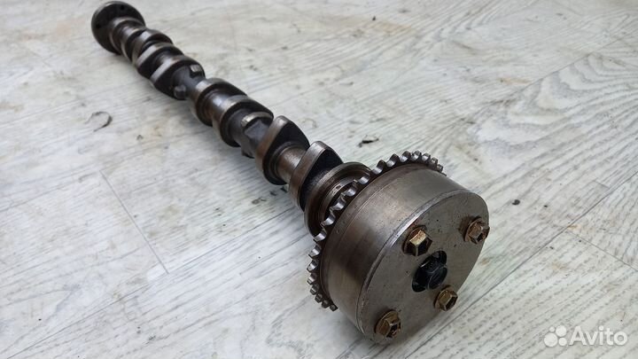 Вал распределительный впускной Toyota Avensis
