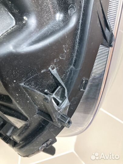 Фара правая Kia Rio 2017-2020 г.в. 92102H0010