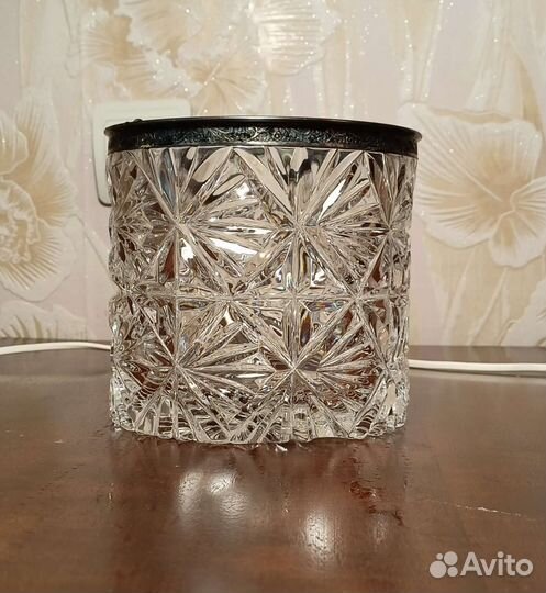Ваза хрустальная