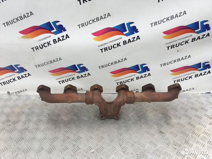 Коллектор выпускной в сборе