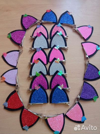 Ушки на заколке