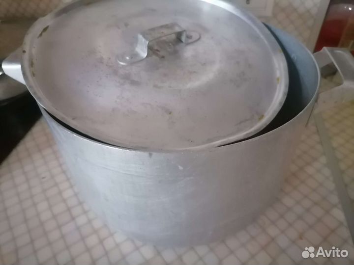 Кастрюля алюминиевая