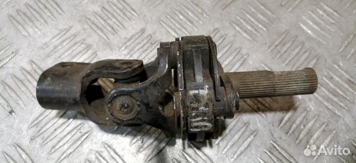 Кардан рулевой средний Subaru Tribeca B9