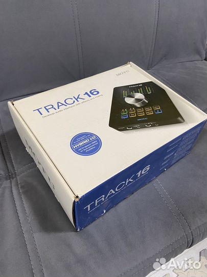 Внешняя звуковая usb карта Motu Track 16