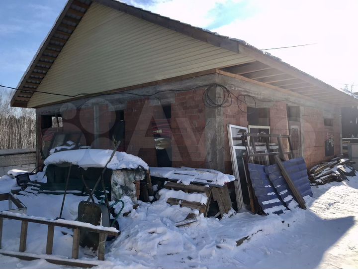 Дом 160 м² на участке 4 сот.