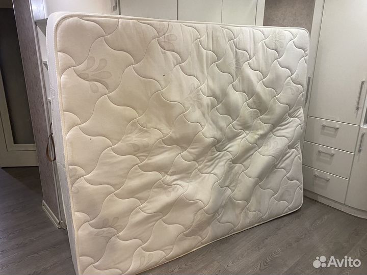 Матрас 160х200 бу