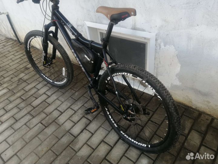 Велосипед Jamis Komodo 1
