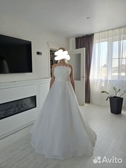 Продам свадебное платье