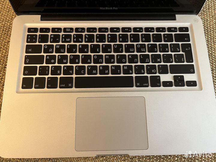 Ноутбук Macbook pro 13 начало 2011г