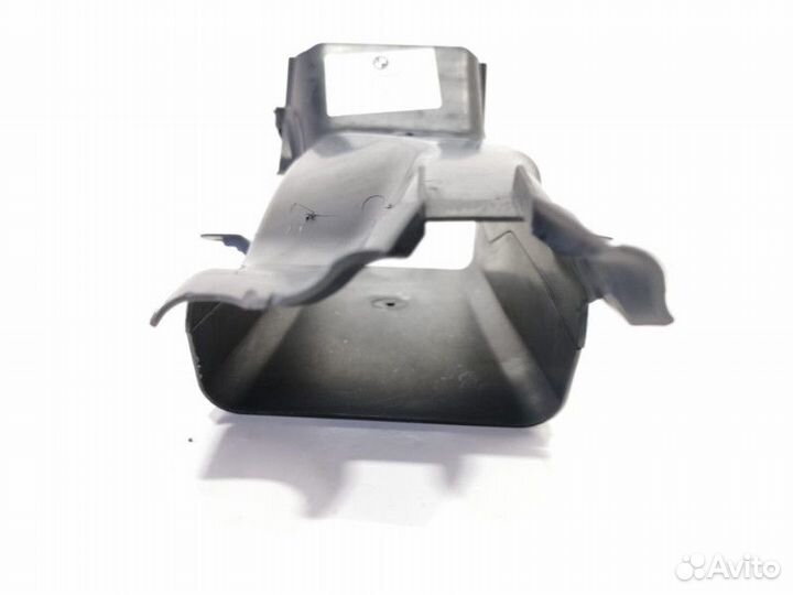 Воздуховод тормозного механизма правый BMW 5