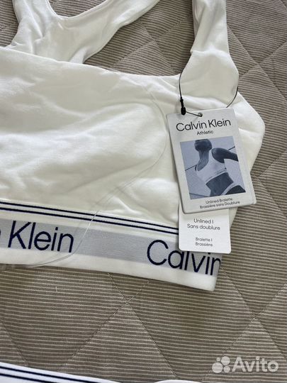 Комплект нижнего белья Calvin Klein