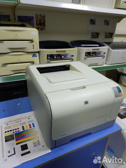 Цветной лазерный принтер HP CLJ CP 1215